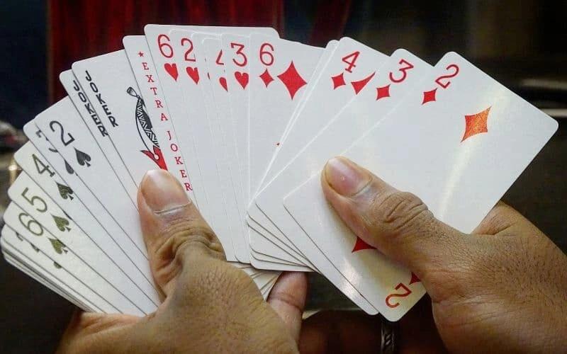 thối bài là gì trong tiến lên
